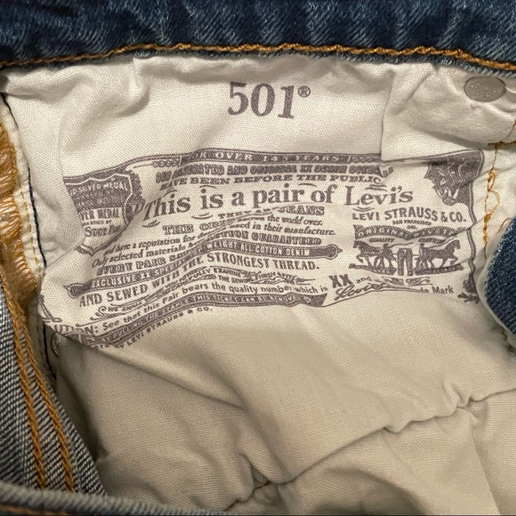 Levi’s 501 High-Rise Denim Shorts Size W29 - Picture 9 of 11